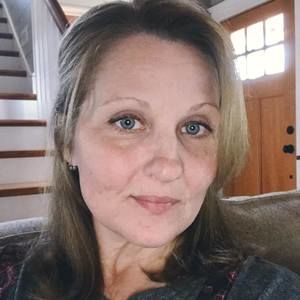 Meet your Posher, Tina